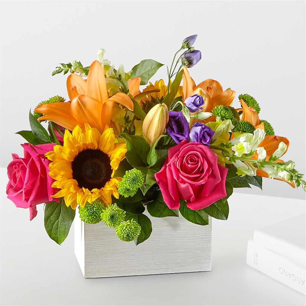 Best Day Box Bouquet – Lighthouse Florist And Custom Designs, Rochester NY