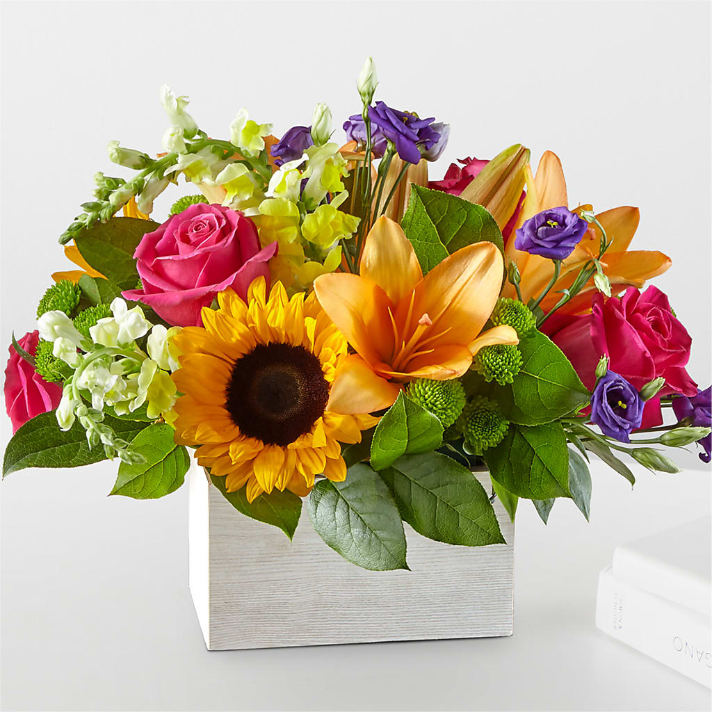 Best Day Box Bouquet – Lighthouse Florist And Custom Designs, Rochester NY