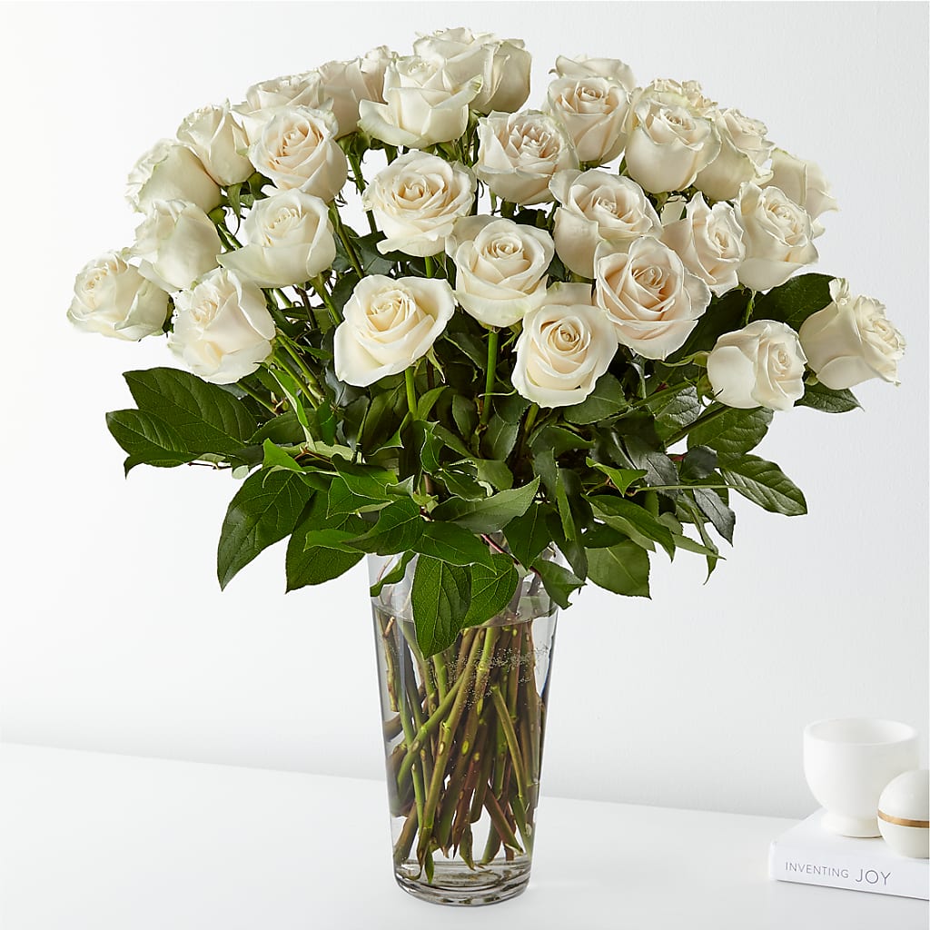 Long Stem White Rose Bouquet – Lighthouse Florist And Custom Designs, Rochester NY