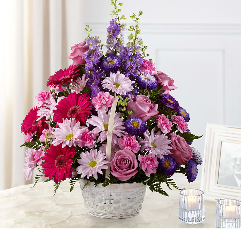Pastel Peace Basket – Lighthouse Florist And Custom Designs, Rochester NY