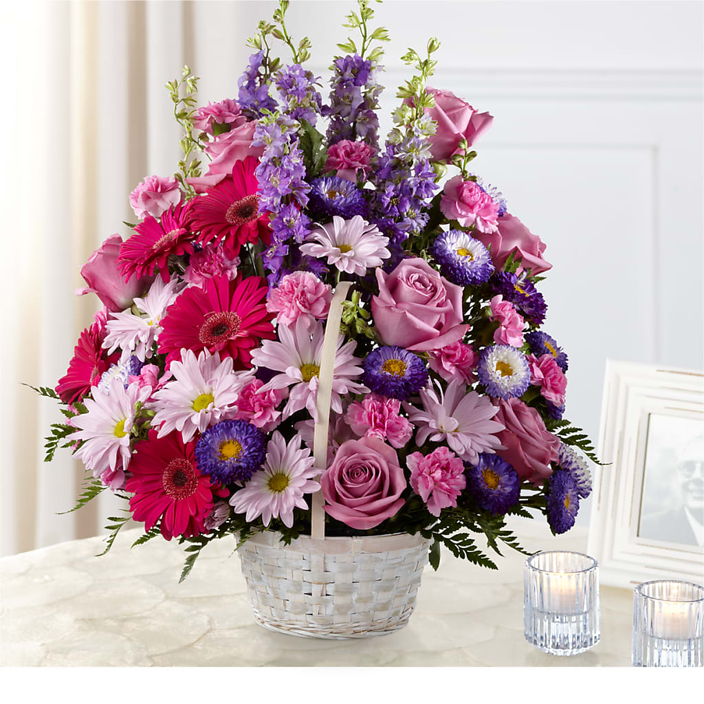 Pastel Peace Basket – Lighthouse Florist And Custom Designs, Rochester NY