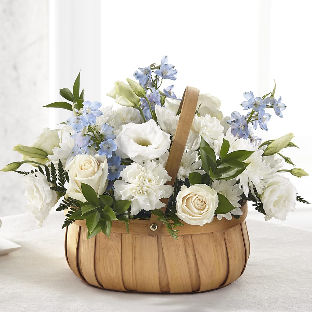 Sincerely Heartfelt Basket – Lighthouse Florist And Custom Designs, Rochester NY