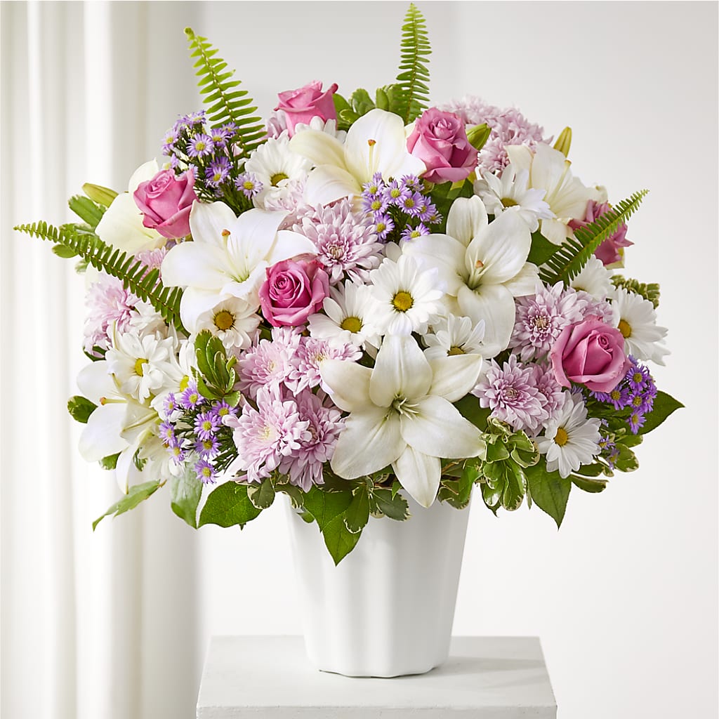 Warmest Thoughts Tabletop Basket – Lighthouse Florist And Custom Designs, Rochester NY
