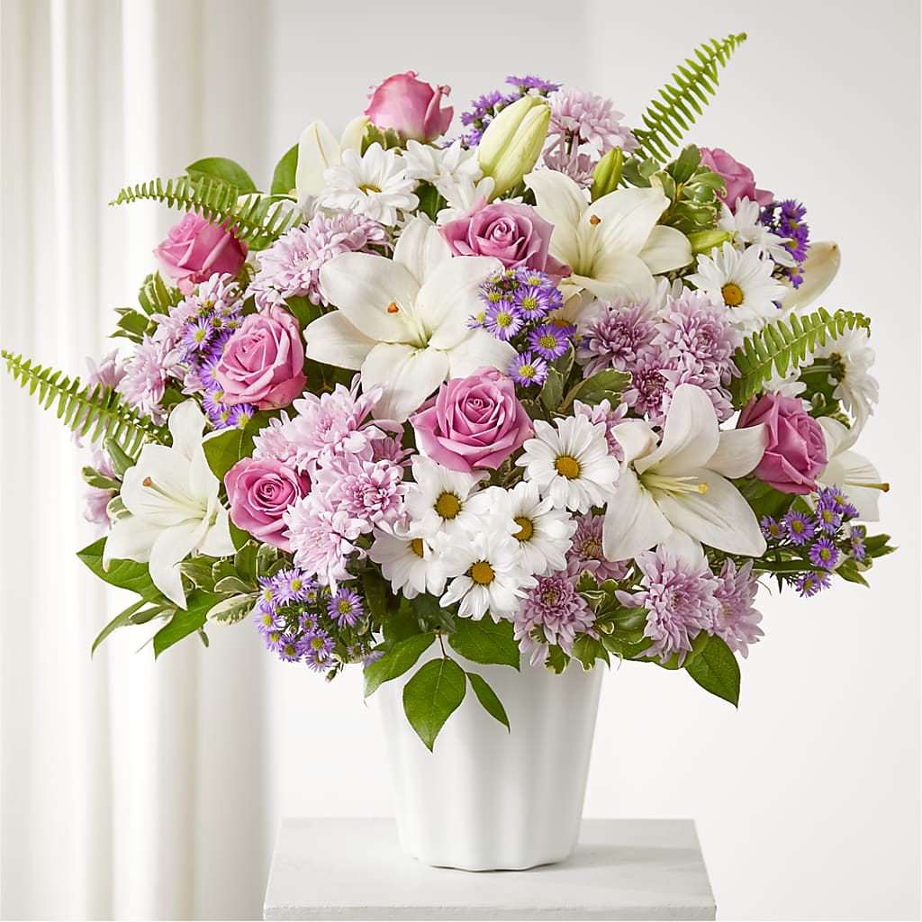 Warmest Thoughts Tabletop Basket – Lighthouse Florist And Custom Designs, Rochester NY