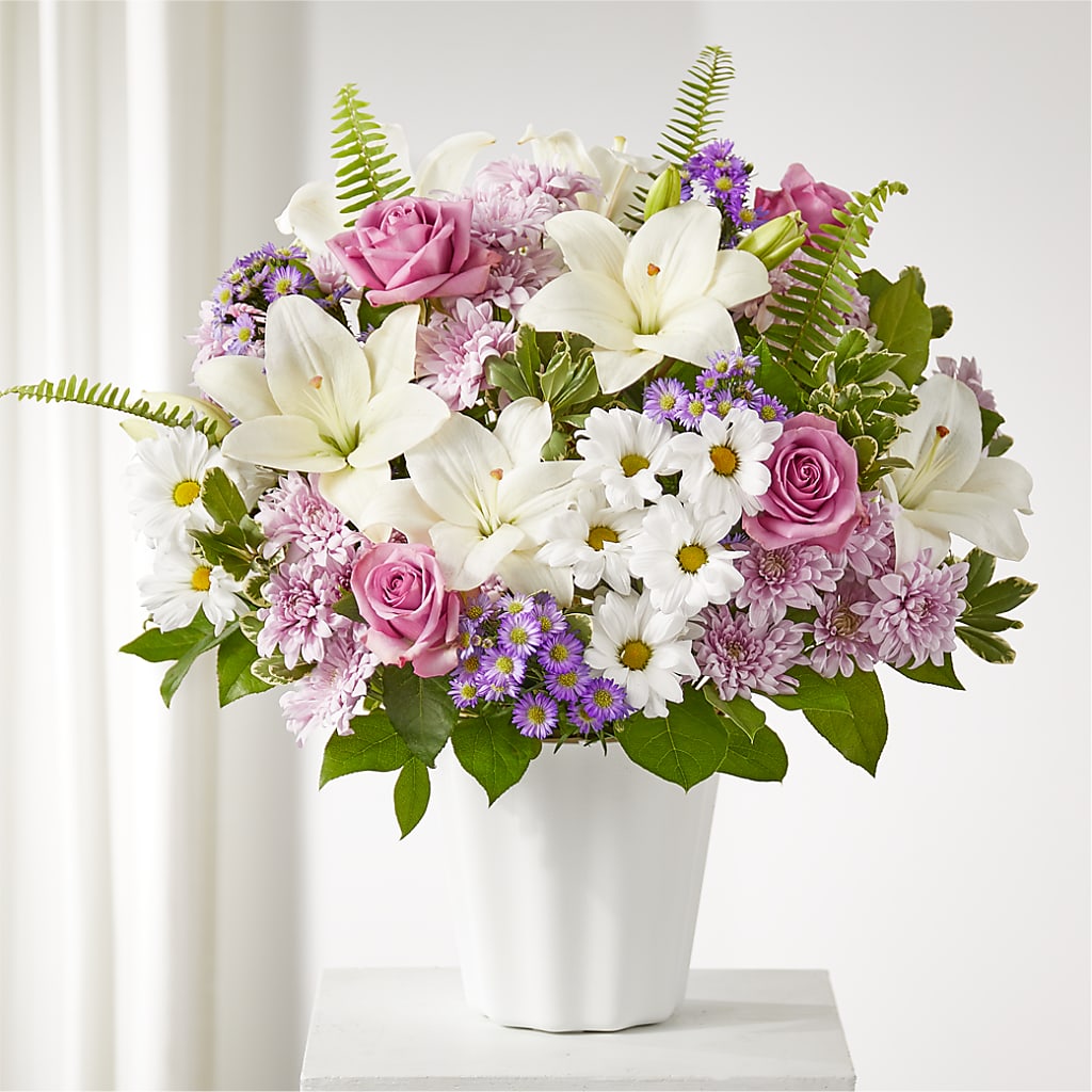 Warmest Thoughts Tabletop Basket – Lighthouse Florist And Custom Designs, Rochester NY