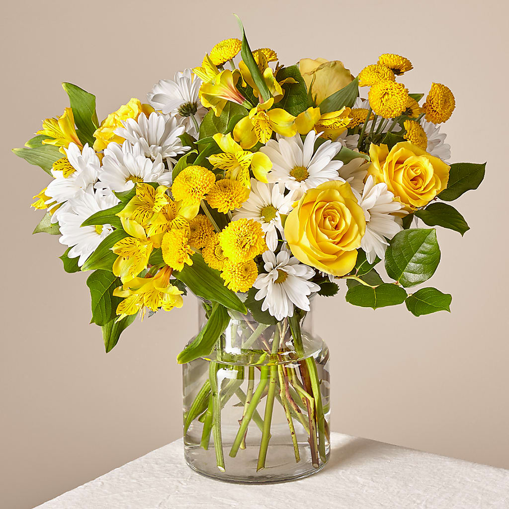 Sunny Sentiments Bouquet – Lighthouse Florist And Custom Designs, Rochester NY