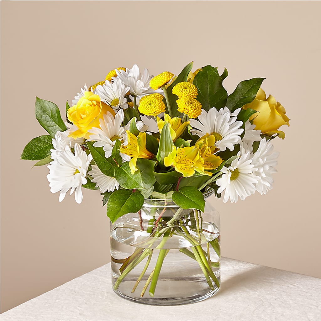 Sunny Sentiments Bouquet – Lighthouse Florist And Custom Designs, Rochester NY