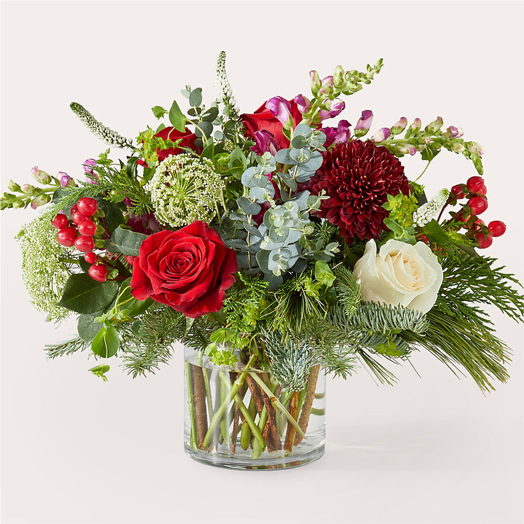 Cranberry Fizz Bouquet – Lighthouse Florist And Custom Designs, Rochester NY