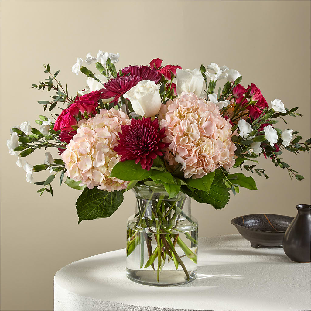 French Rouge Bouquet – Lighthouse Florist And Custom Designs, Rochester NY