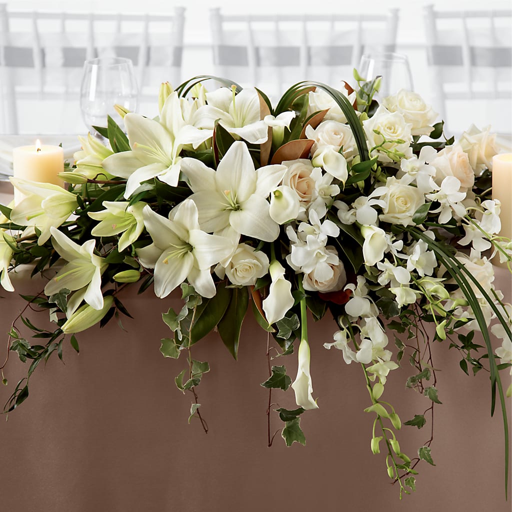White Linen Arrangement – Lighthouse Florist And Custom Designs, Rochester NY
