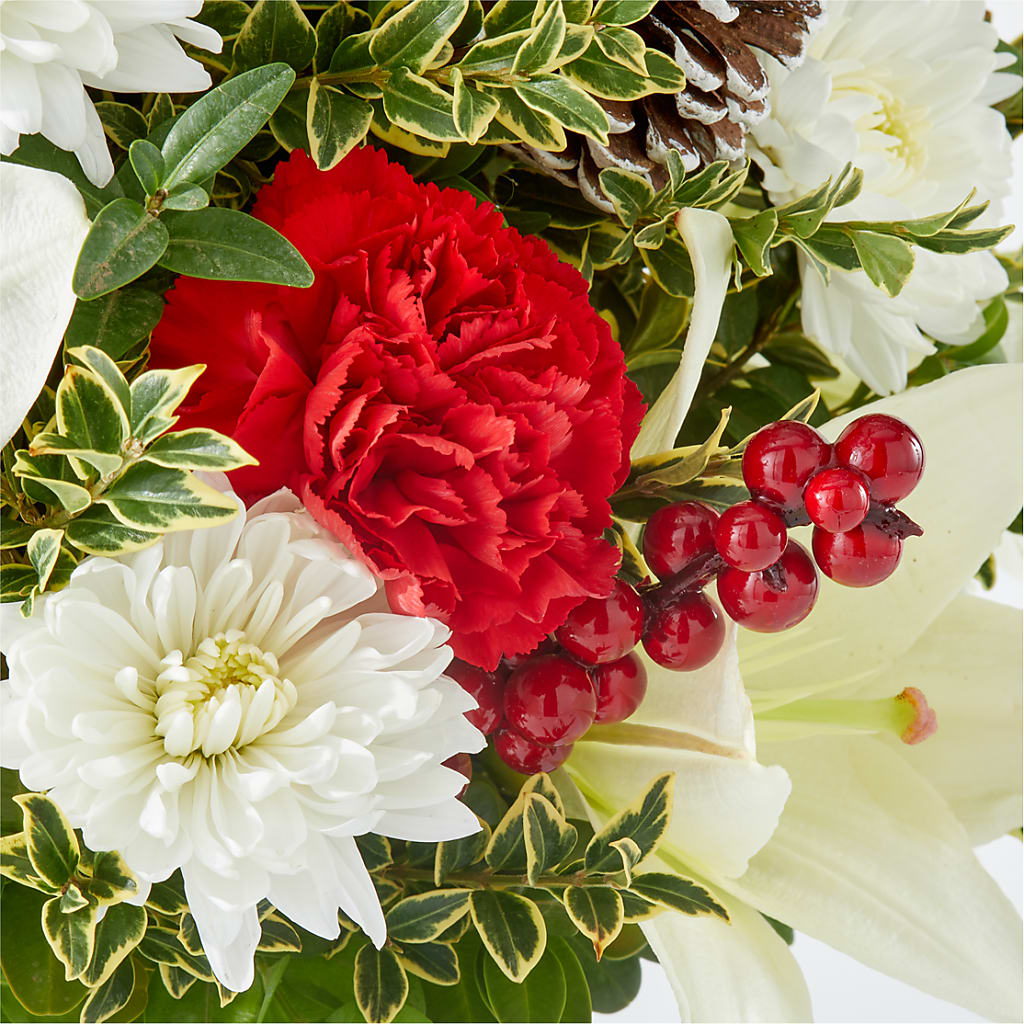 Festive Moments Tree –  Lighthouse Florist And Custom Designs, Rochester NY