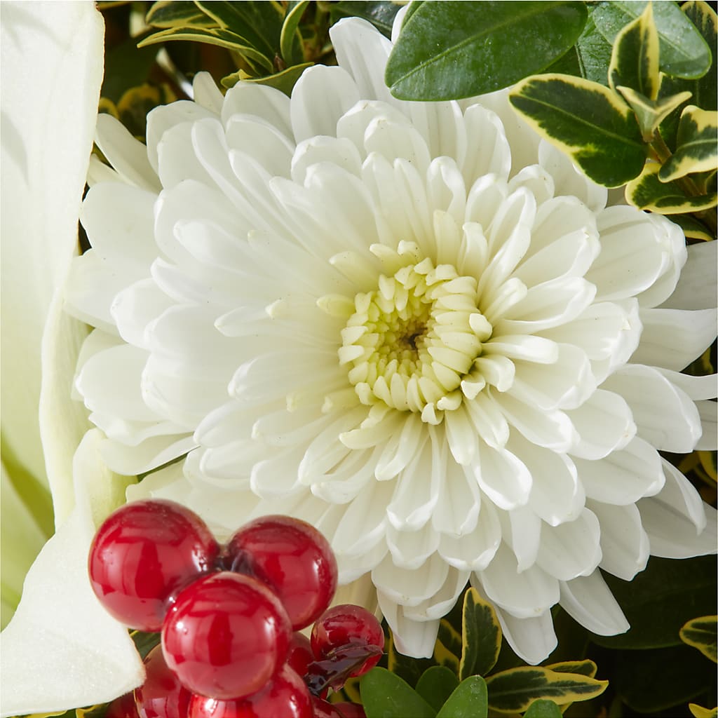 Festive Moments Tree –  Lighthouse Florist And Custom Designs, Rochester NY