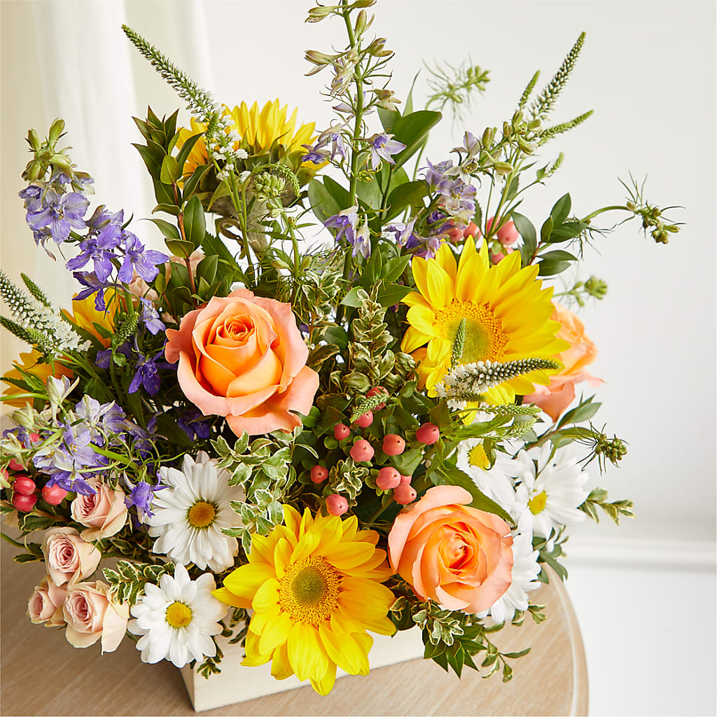 The Good Life Bouquet –  Lighthouse Florist And Custom Designs, Rochester NY