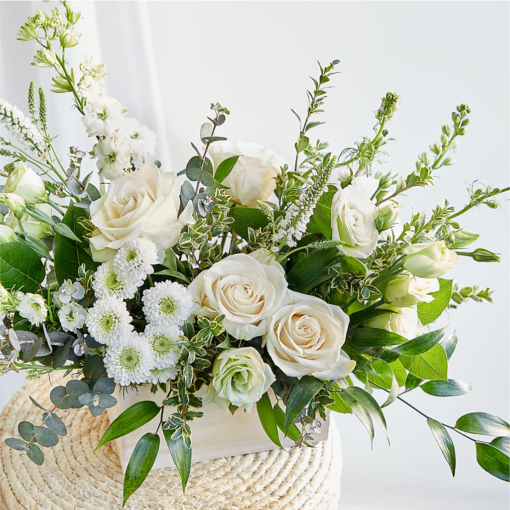 Cashmere Bouquet –  Lighthouse Florist And Custom Designs, Rochester NY