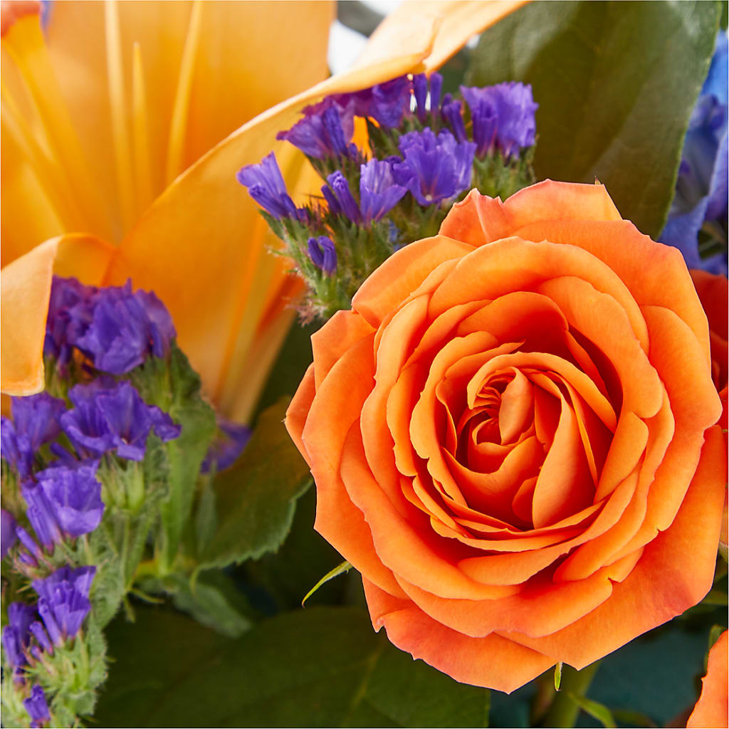 Radiant Citrus Box Bouquet –  Lighthouse Florist And Custom Designs, Rochester NY