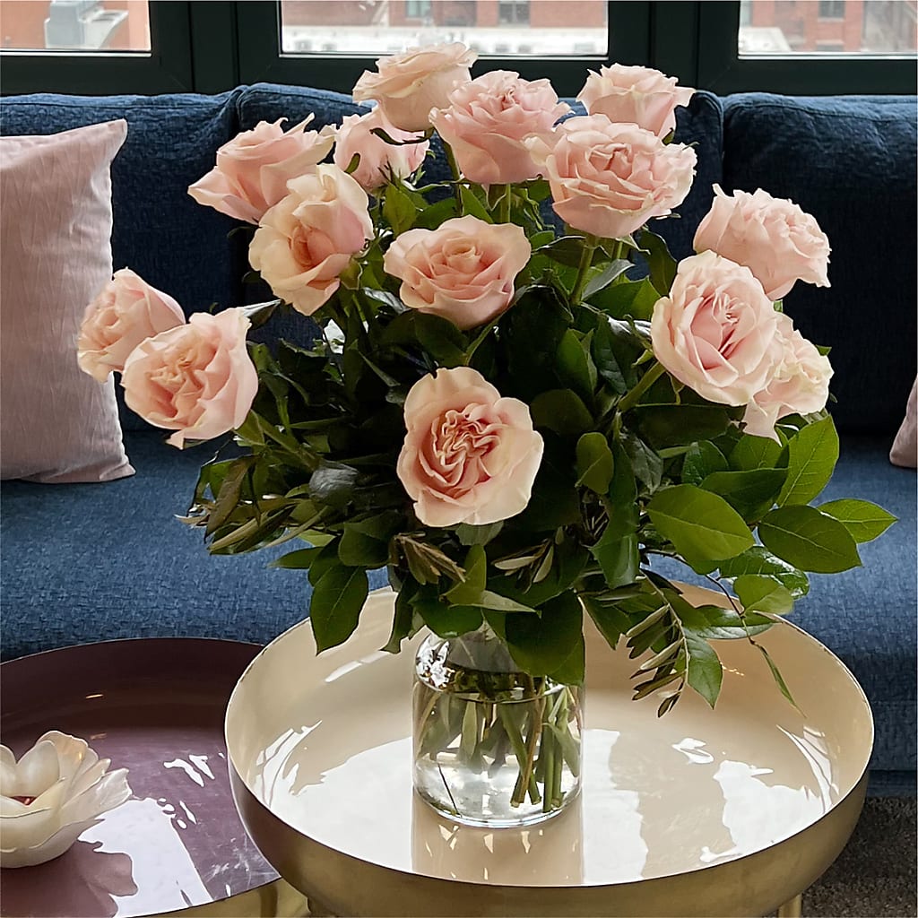 Long Stem Pink Rose Bouquet –  Lighthouse Florist And Custom Designs, Rochester NY