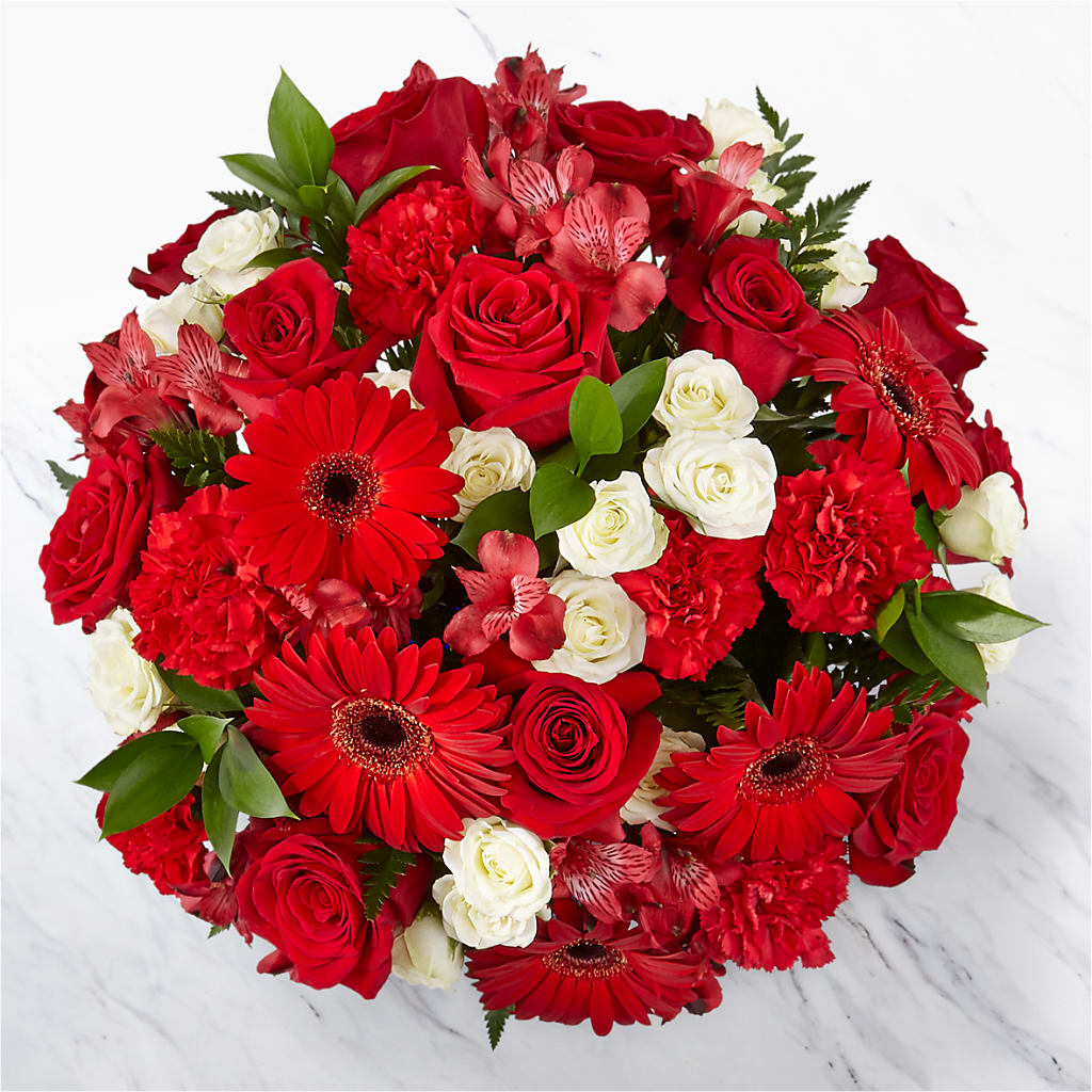 Hearts Embrace Bouquet –  Lighthouse Florist And Custom Designs, Rochester NY