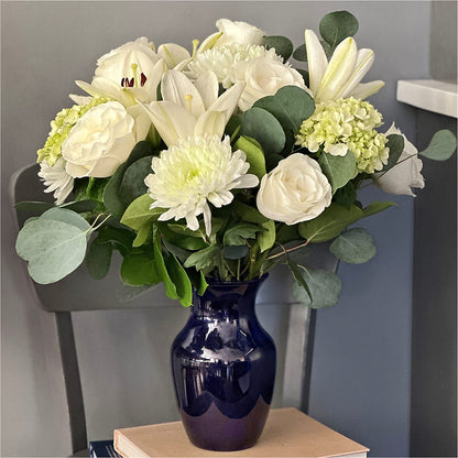 Snowy Dreams Bouquet –  Lighthouse Florist And Custom Designs, Rochester NY