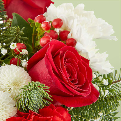 Chance of Flurries Bouquet –  Lighthouse Florist And Custom Designs, Rochester NY