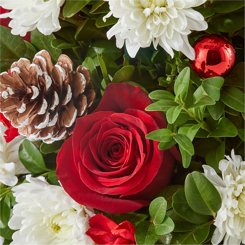 Let It Snow Tree –  Lighthouse Florist And Custom Designs, Rochester NY