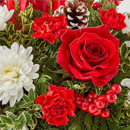 Holiday Soiree Centerpiece –  Lighthouse Florist And Custom Designs, Rochester NY