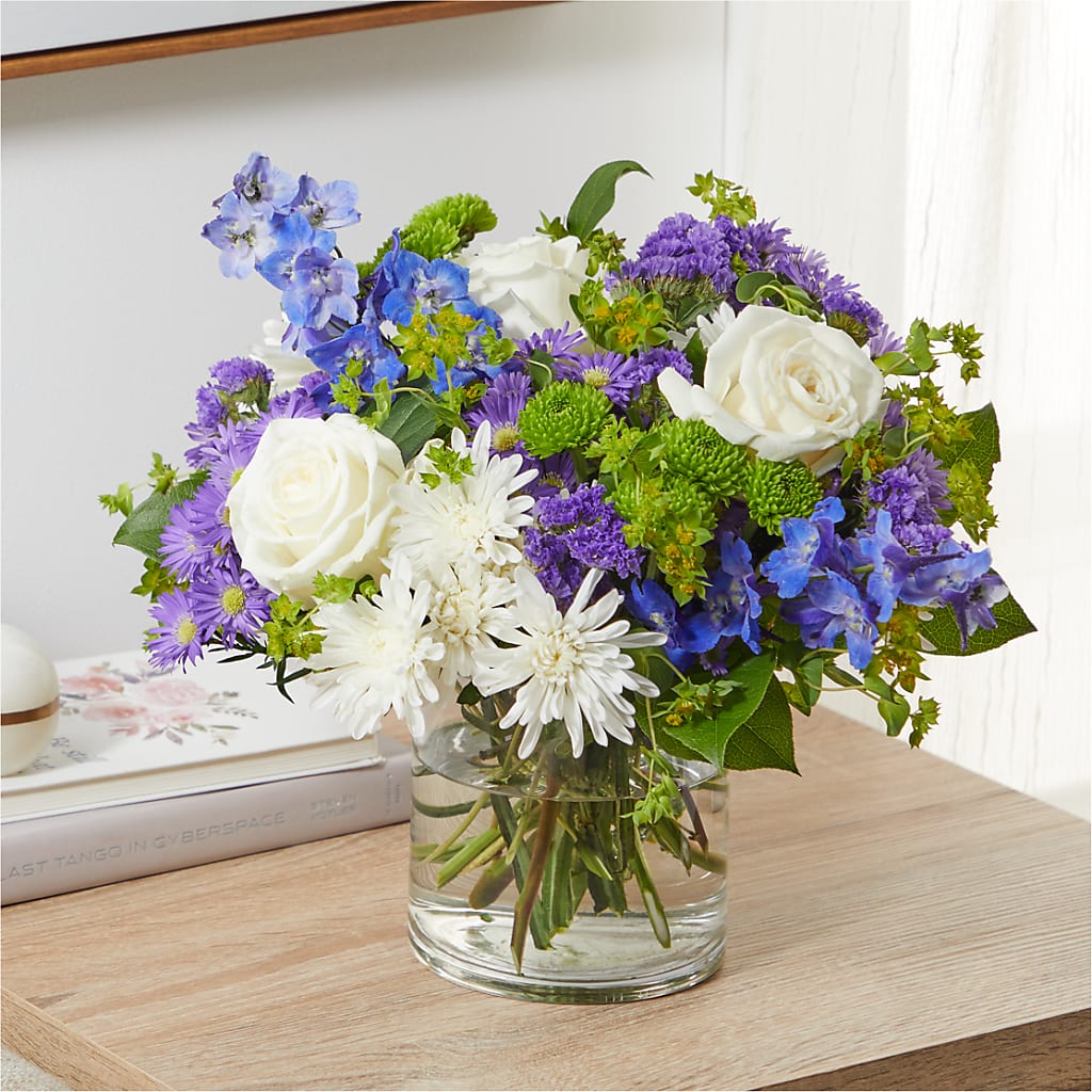 Genuine Gestures Bouquet –  Lighthouse Florist And Custom Designs, Rochester NY