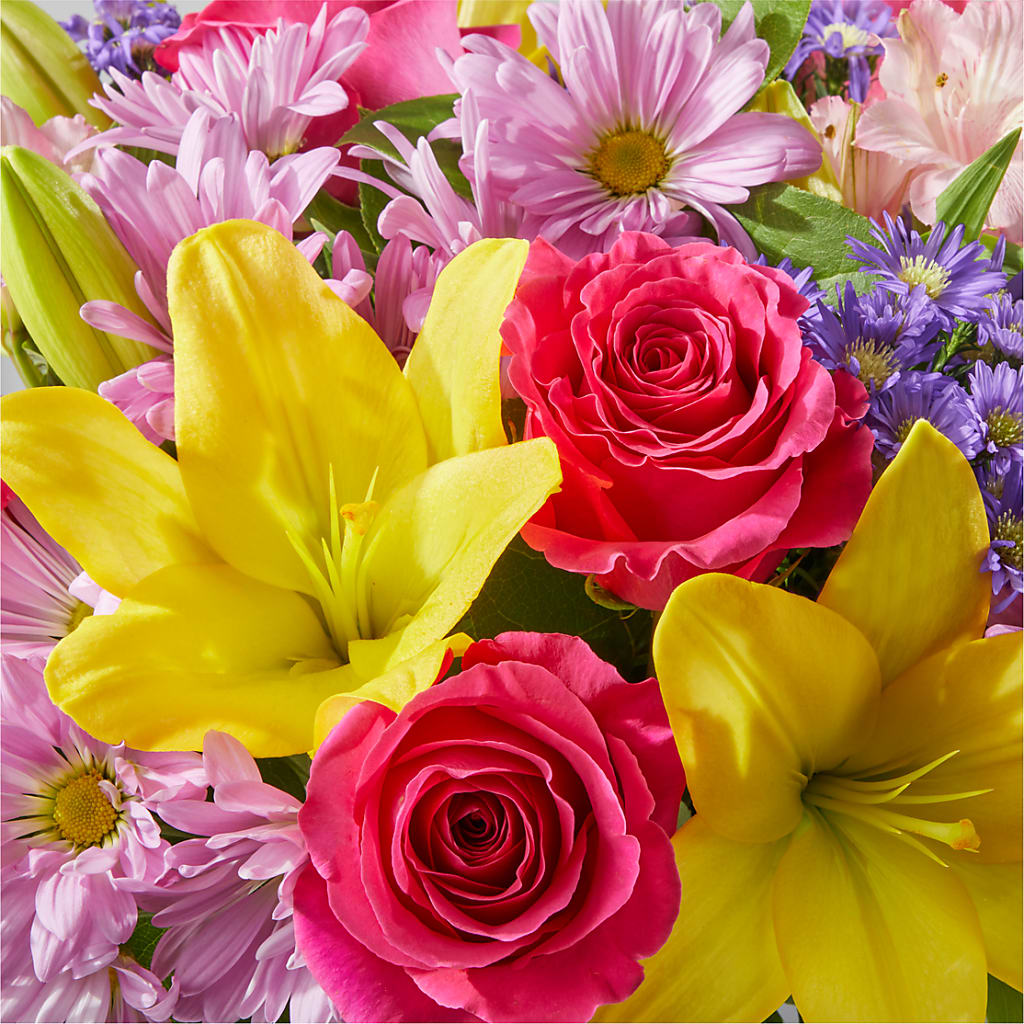 Sprinkles Bouquet –  Lighthouse Florist And Custom Designs, Rochester NY