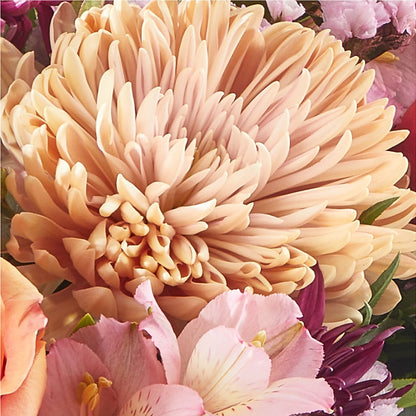 Berry Cobbler Bouquet –  Lighthouse Florist And Custom Designs, Rochester NY