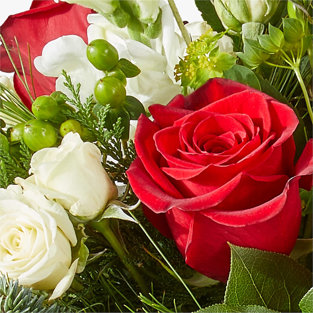 Deck the Halls Bouquet –  Lighthouse Florist And Custom Designs, Rochester NY
