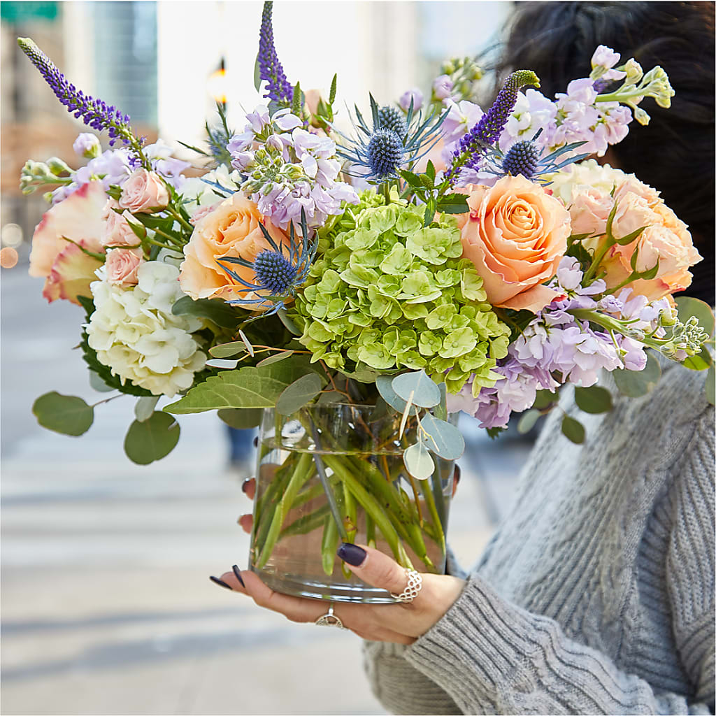 Porch Swing Bouquet –  Lighthouse Florist And Custom Designs, Rochester NY