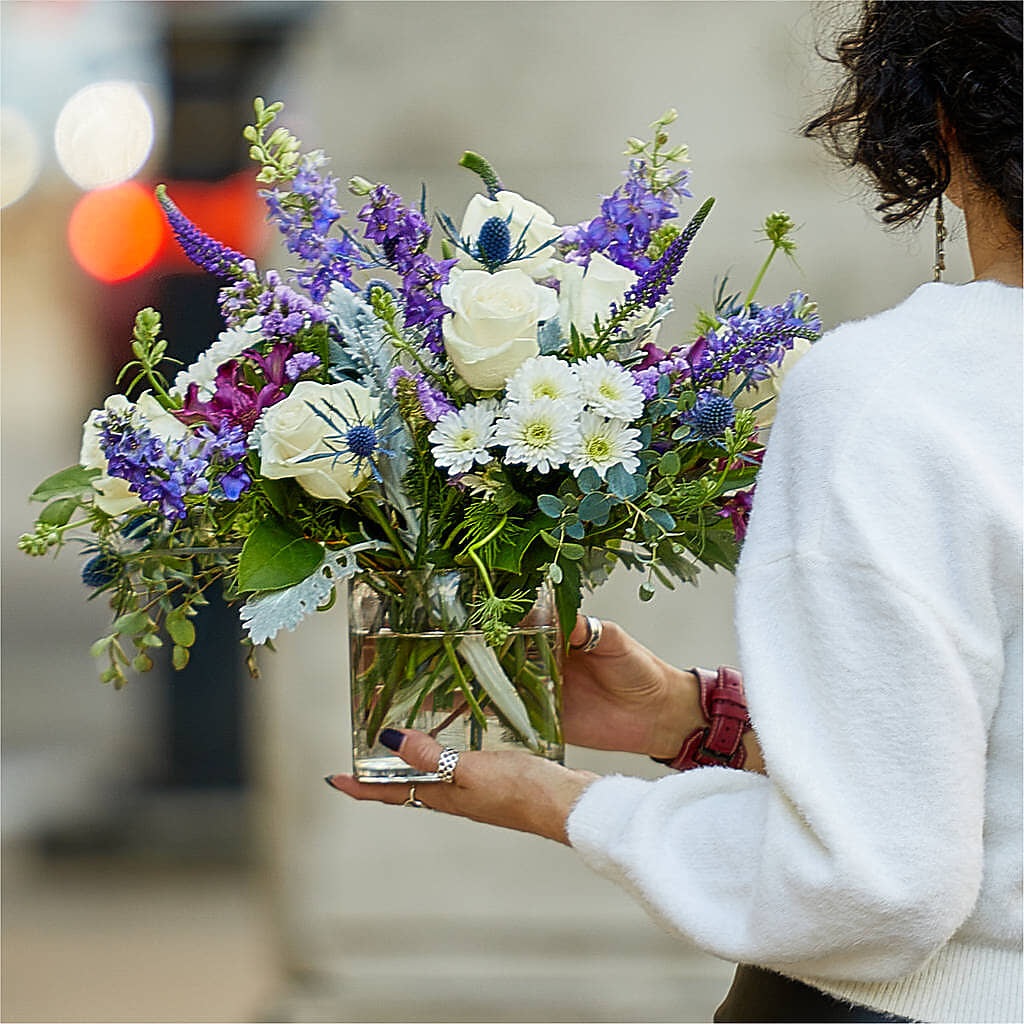 Shooting Star Bouquet –  Lighthouse Florist And Custom Designs, Rochester NY